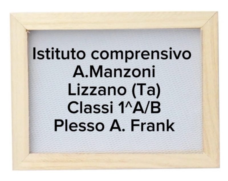 Laboratorio di riuso di vecchi quaderni realizzato dall'Istituto Comprensivo "A. Manzoni" di Lizzano