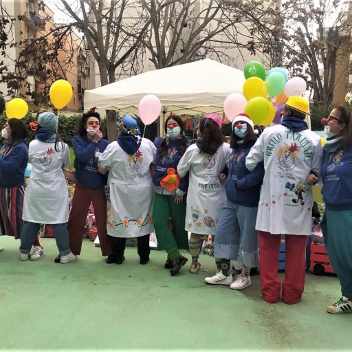 Trani, quel treno che porta un sorriso tra i bambini e gli anziani